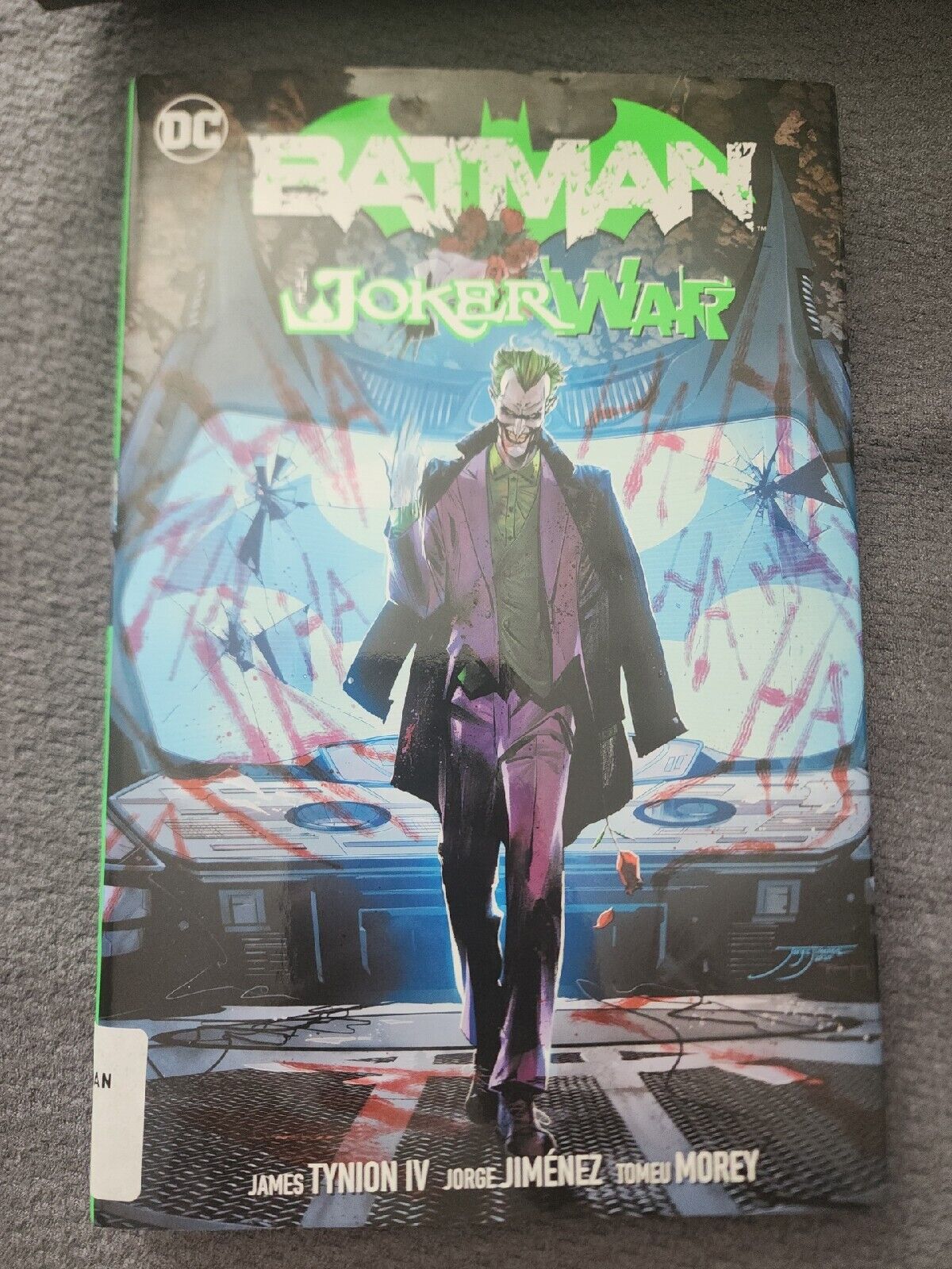 Batman Volume 2 : The Joker War  DC Hardcover HC